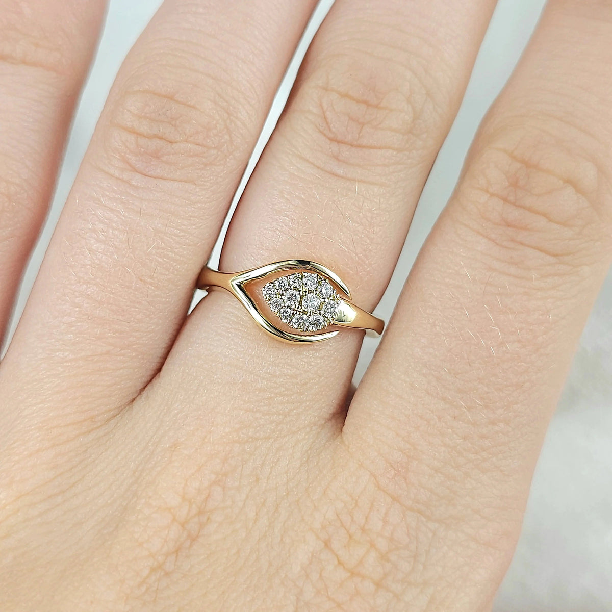18ct Yellow Gold Argyle Diamond Ring