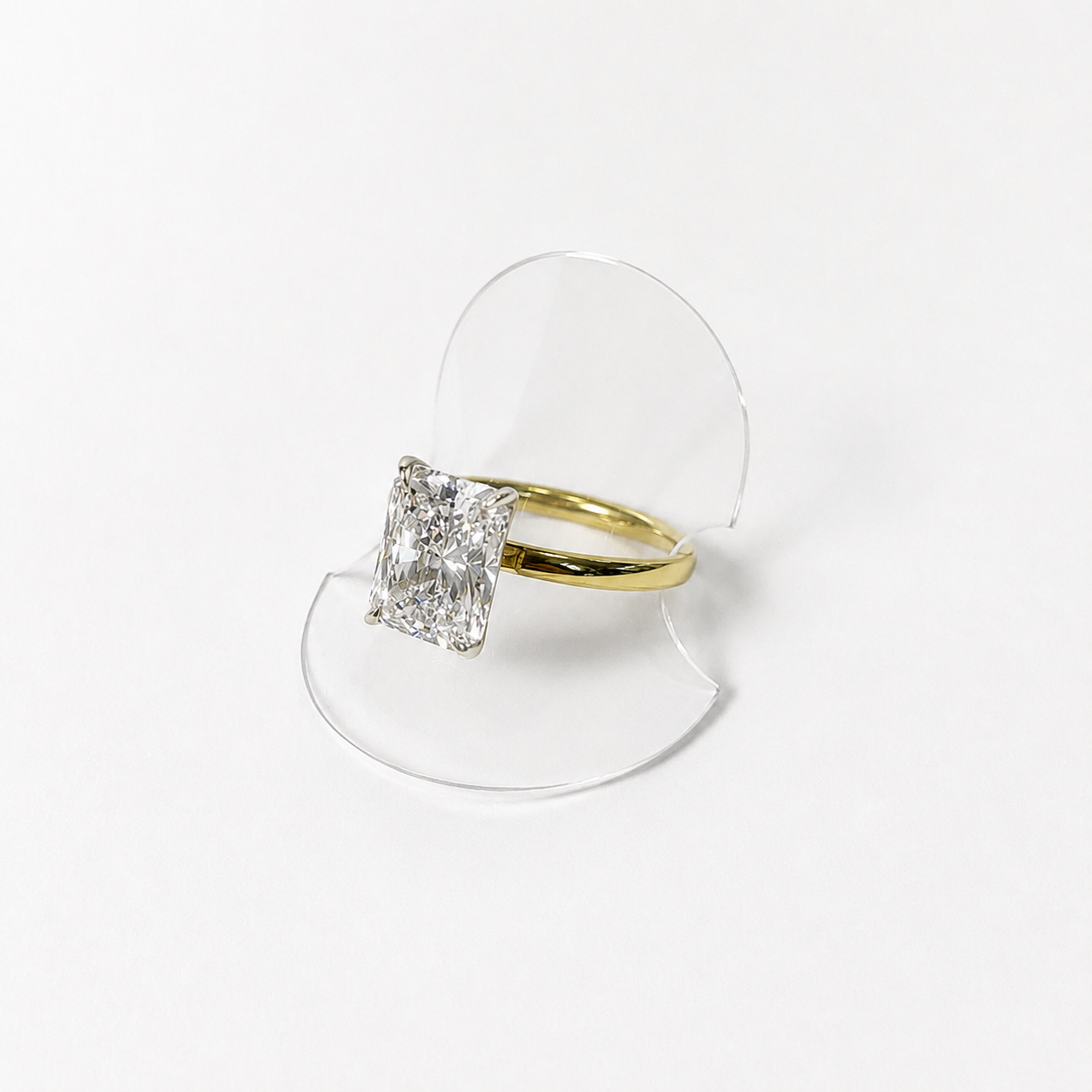 Rainah Radiant Cut 3.09ct Lab-Grown Diamond Solitaire Ring in 18ct Yellow Gold