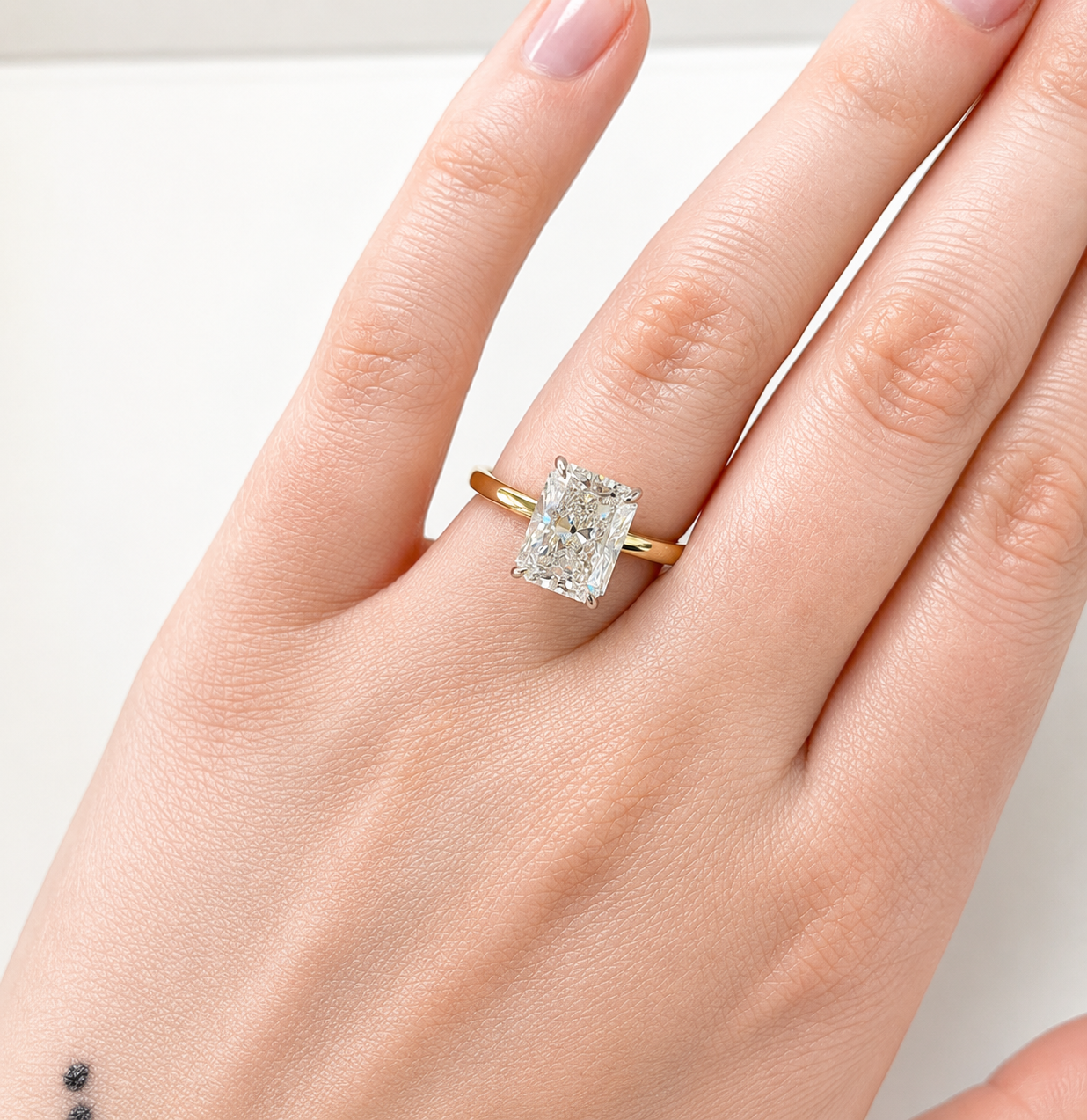 Rainah Radiant Cut 3.09ct Lab-Grown Diamond Solitaire Ring in 18ct Yellow Gold