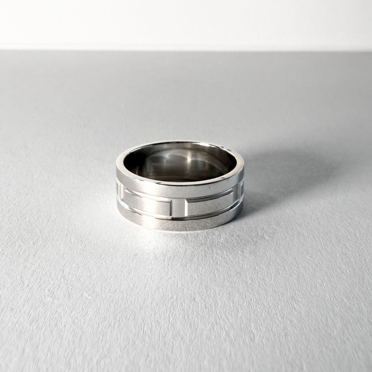 Silas Etched Sterling Silver Mens Ring (Size U)