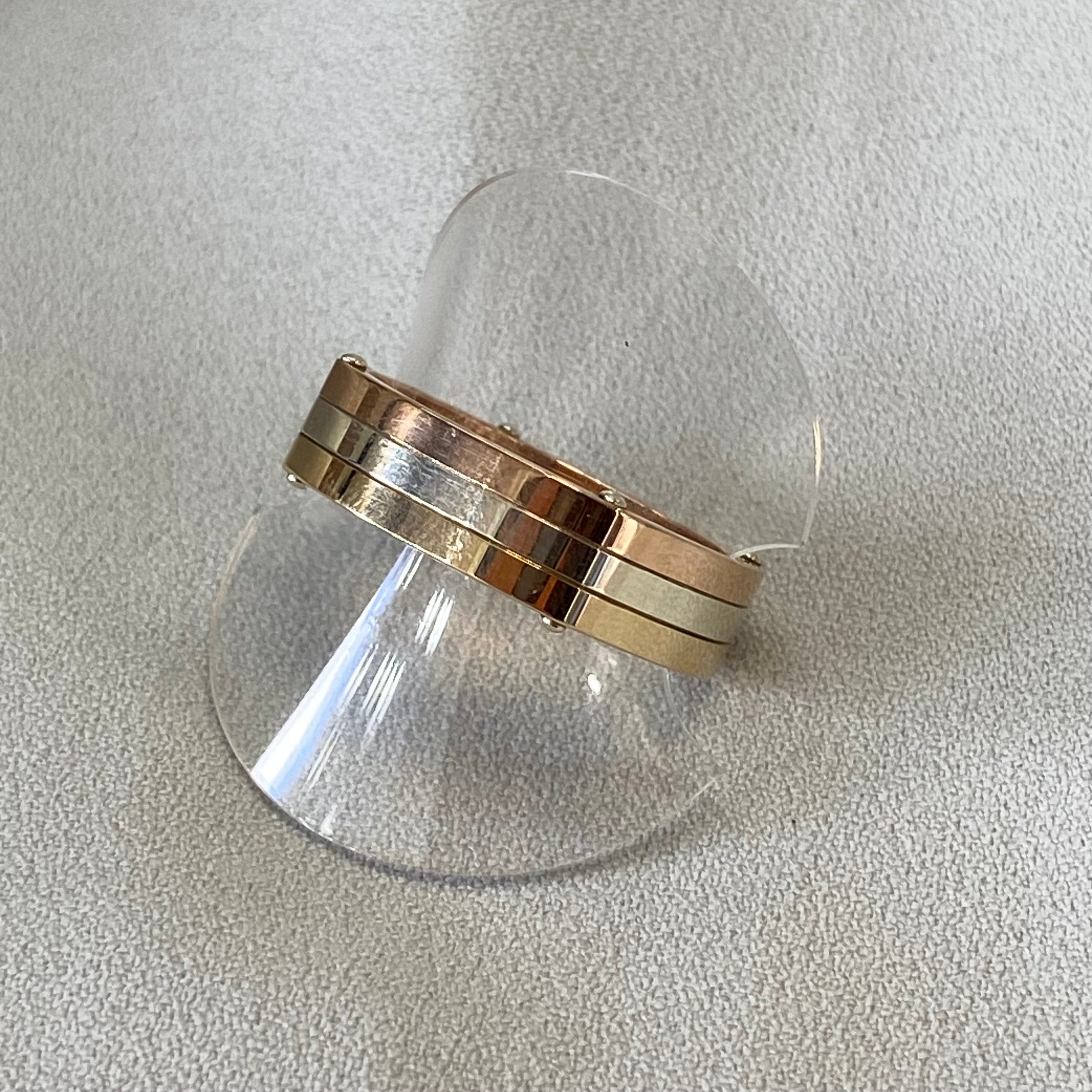 Harrison Tri-Tone 9ct Gold Mens Ring (Size V)