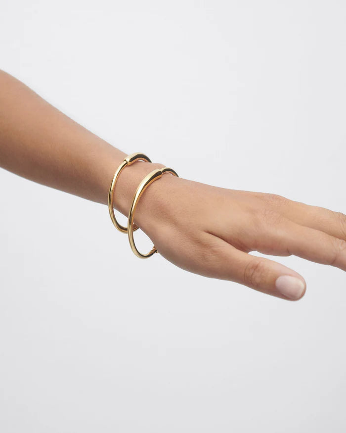 Chasti 18ct Gold Plated Hinged Bangle